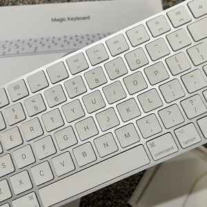 New apple magic keyboard